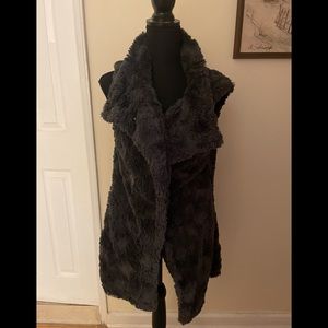 Dylan snap front faux fur vest.